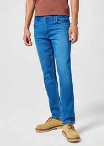 WRANGLER MĘSKIE SPODNIE JEANSOWE GREENSBORO AZURE SKY 112358222 W15Q017440