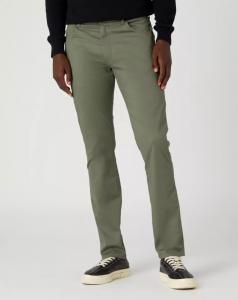 WRANGLER LARSTON MĘSKIE SPODNIE MATERIAŁOWE DUSTY OLIVE W18SEAX45 112330756