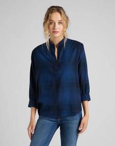 DAMSKA BLUZKA LEE ESSENTIAL BLOUSE RELXED FIT WASHED BLUE L45VGBLR