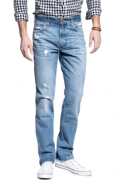 WRANGLER SPODNIE MĘSKIE GREENSBORO FADED BLUE W15QY1306