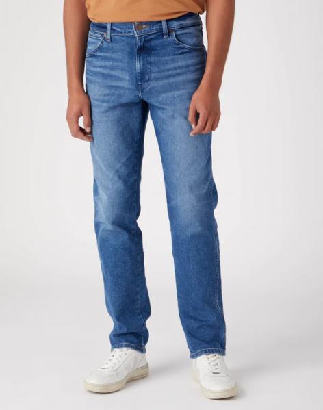 WRANGLER RIVER MĘSKIE SPODNIE JEANSOWE SMOKE SEA W17TYLZ71