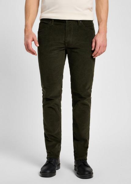 LEE MĘSKIE SPODNIE MATERIAŁOWE SZTRUKSOWE SZTRUKS DAREN ZIP FLY OLIVE NIGHT 112355816 L707016192