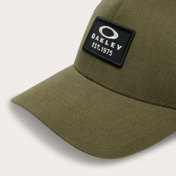 Czapka z daszkiem unisex Oakley PATCH TRUCKER zielona FOS901083-86L