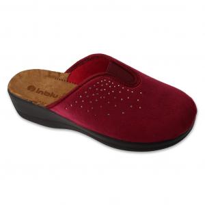 Inblu kapcie damskie czerwone z cyrkoniami 155D165