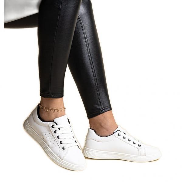 Białe sneakersy eko skóra Cathleen