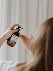 INSIGHT STYLING OIL NON OIL - Płyn do modelowania włosów 250 ml