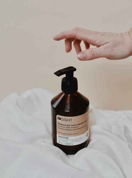 INSIGHT SENSITIVE SHAMPOO - Szampon do wrażliwej skóry głowy 350ml