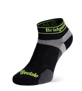 Skarpety Bridgedale Ultralight T2 Merino Sport Low - black