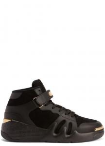 SNEAKERSY \