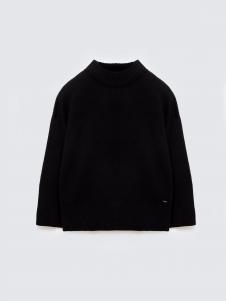 Sweter damski ze stójką oversize czarny Siena 906