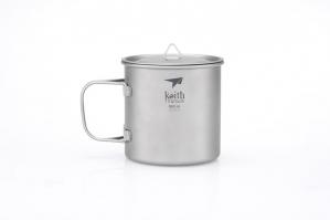 KEITH Kubek tytanowy z pokrywką SINGLE-WALL TITANIUM MUG WITH FOLDING HANDLE AND LID 650 ml