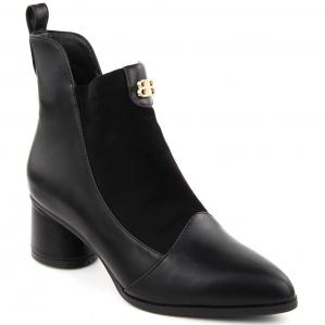 Botki damskie na obcasie czarne D&A S.Barski Premium Collection MR870-96