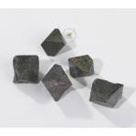 Kamienie szlachetne - Magnetyt kryształ naturalny
