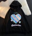 Czarna bluza z tęczowym sercem i napisem rainbow love 5046