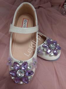 Brokatowe białe buty z kryształkami LK-3