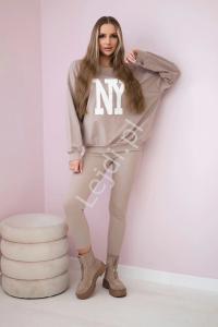 Ciemno beżowe dresy damskie New York 9459