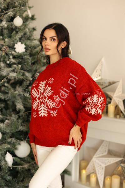 Sweter świateczny czerwony z białą śnieżką