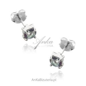 Kolczyki srebrne z naturalnym mystic topaz - sztyfty