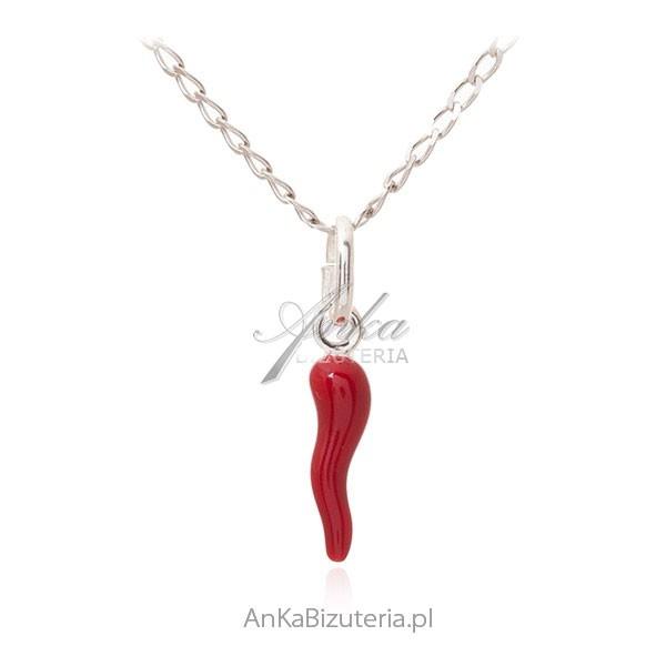 Srebrna zawieszka good luck - czerwona