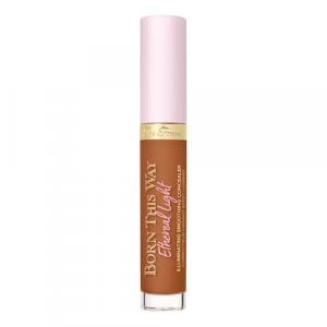 Too Faced - Born This Way Ethereal Light Concealer - Korektor Pod Oczy - Born This Way Light Concealer Caramel Dr - Dla Kobiet