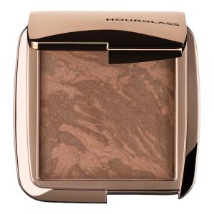 Hourglass - Ambient Lighting Bronzer - Rozświetlający Bronzer Do Twarzy Format Podróżny - Ambient Lighting Bronzer - Radiant Btg - Dla Kobiet