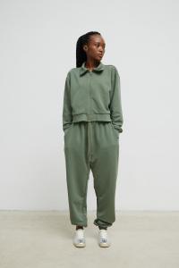 Spodnie typu jogger w kolorze GREEN SALVIA - AUSTIN-XS