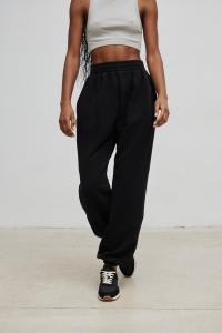 Spodnie dresowe typu jogger w kolorze WASHED BLACK - STAGER-M