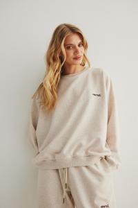 Bluza damska o kroju regular fit w kolorze LATTE MELANGE - MANLY-UNI