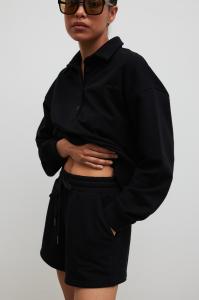 Szorty z dzianiny dresowej w kolorze TOTALLY BLACK - BREEZE-M