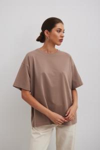 Tshirt oversize z nadrukiem w kolorze LATTE - BOSTON-UNI