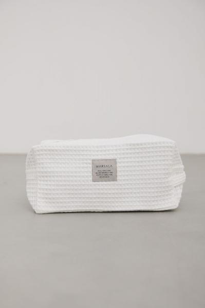 Kosmetyczka z dzianiny waflowej w kolorze WHITE -TRAVEL medium size-UNI