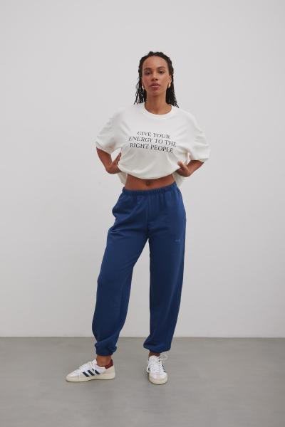 Spodnie typu jogger z HAFTEM w kolorze NAVY BLUE - NEVIS-L