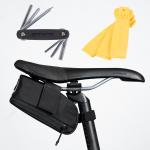 Zestaw z torbą rowerową pod siodło Btwin Easy M 0,6 l + Multitool + 3 łyżki do opon