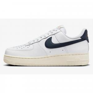 Buty do chodzenia damskie Nike Air Force 1 07 Easyon