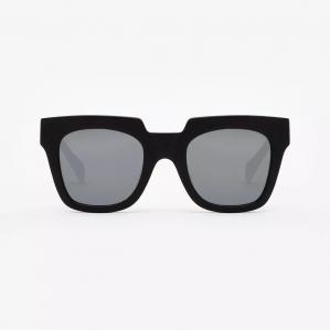 Okulary Hawkers X Paula Echevarria Black Matte Chrome Mondaine