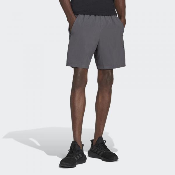 Train Essentials Woven Training Shorts