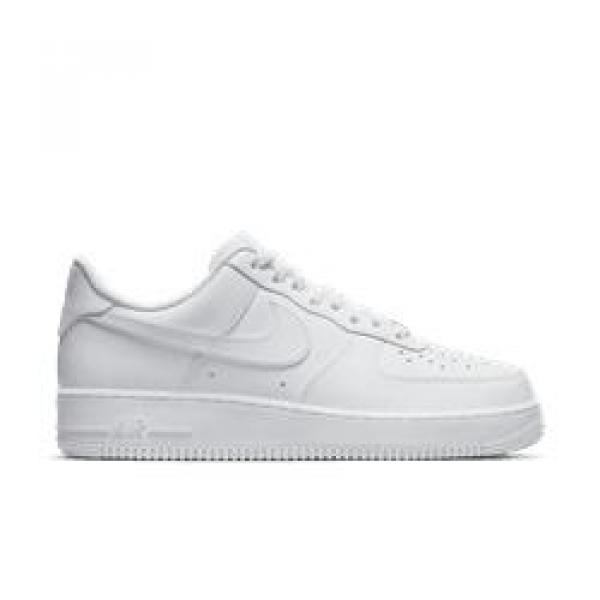 Buty do chodzenia męskie Nike Air Force 1 07