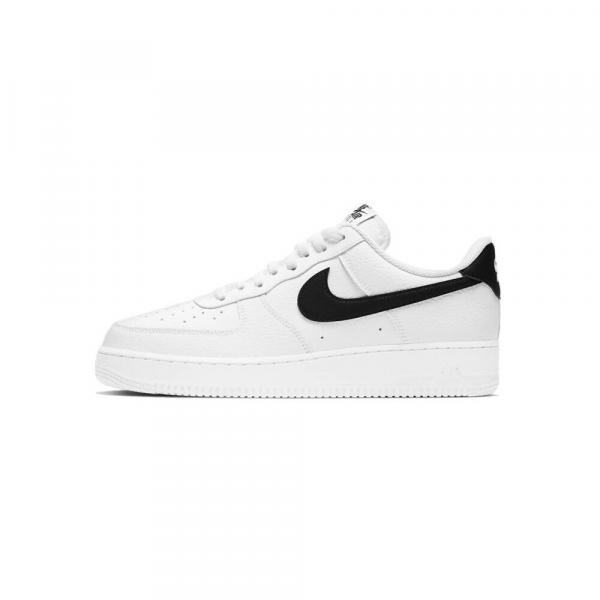 Buty do chodzenia męskie Nike Air Force 1 07