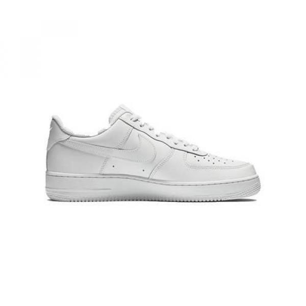 Buty do chodzenia męskie Nike Air Force 1 07