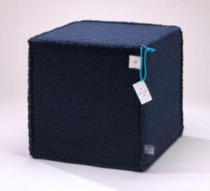 Puf do siedzenia Beauty Cube dark blue