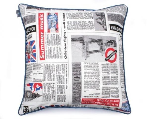 Poszewka dekoracyjna Newspaper 60x60 cm