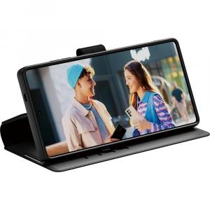 Etui z klapką Care by PanzerGlass Wallet Case with Kickstand do Galaxy S25 Ultra, czarne