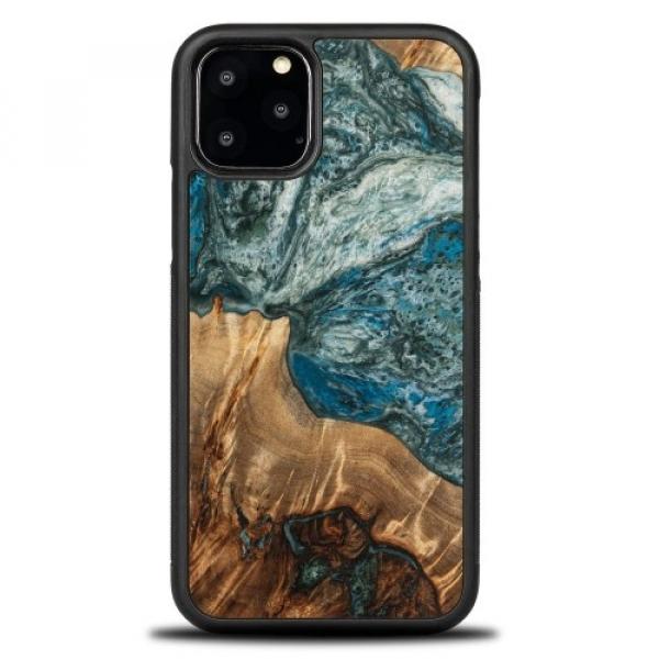 Drewniane etui do iPhone 11 Pro, Bewood Unique Planets Ziemia